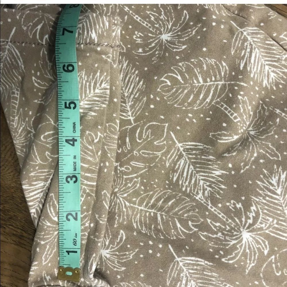 - Slate & Stone Tropical Shorts - Picture 5 of 5